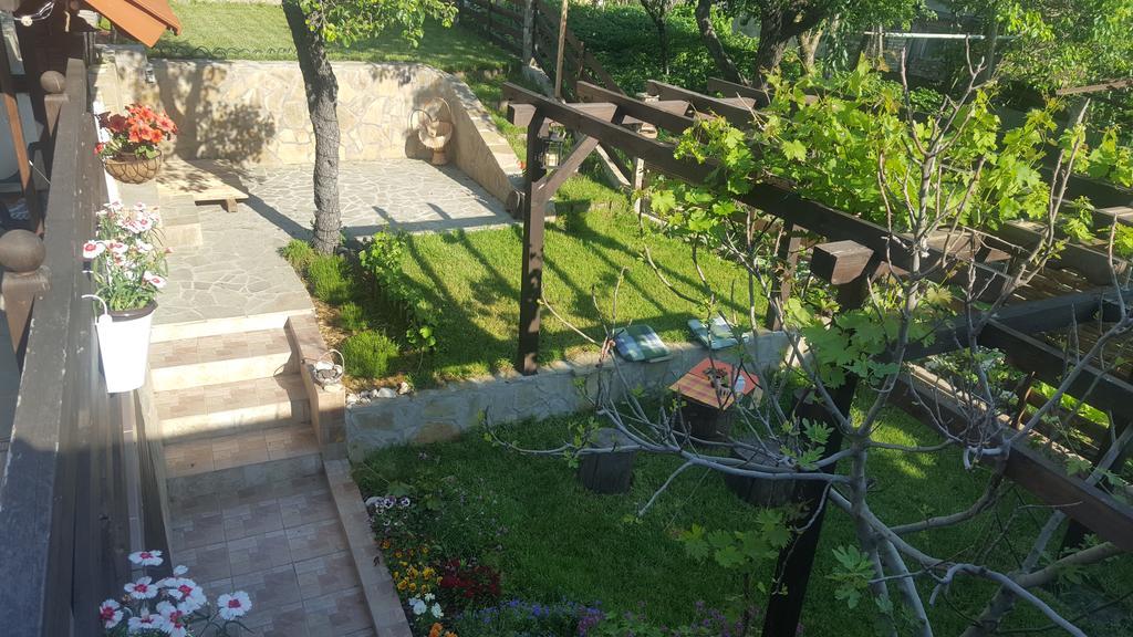 The Wild Fig Hotel Șumen Exterior foto